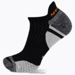 Cushion Trail Runner Tab Sock (JSS27023-010) Merrell Unisex 8VV6P417 Accessories Black - Image 2