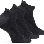 Recycled Low Cut Tab Sock 3 Pack (JSF24606-012) Merrell Unisex 8VV6P359 Accessories Black