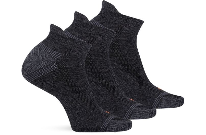 Recycled Low Cut Tab Sock 3 Pack (JSF24606-012) Merrell Unisex 8VV6P359 Accessories Black - Image 1